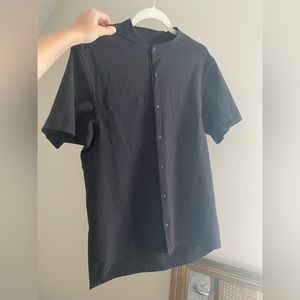 Black Men’s Lululemon Button-Up - Size M